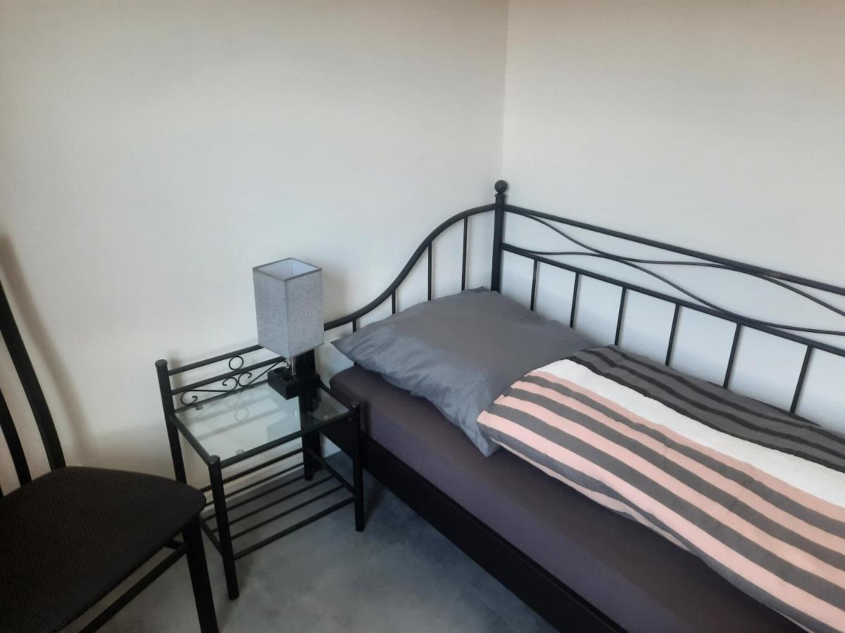 Exklusive Wohnoase Mit 3 Schlafzimmern Mwst Ausweisbar Grosser Balkon In Toller Lage Von Мельзунген Экстерьер фото